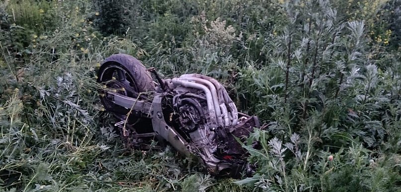 Zderzenie osobówki z motocyklem na DK79. Motocyklista był nietrzeźwy