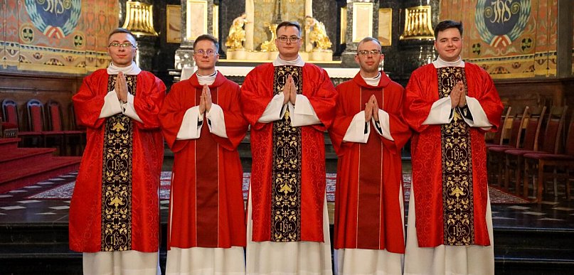 Nowi diakoni w diecezji sandomierskiej. Uroczystość w katedrze [ZDJĘCIA]
