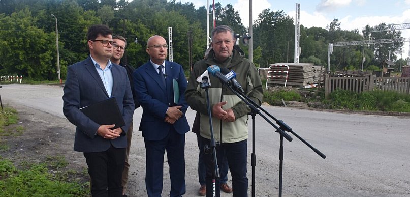 Modernizacja kolejnych wałów przeciwpowodziowych na Sanie – rusza nowy etap