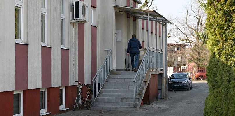 Trzeba nosić pacjentów [Czytaj w gazecie]