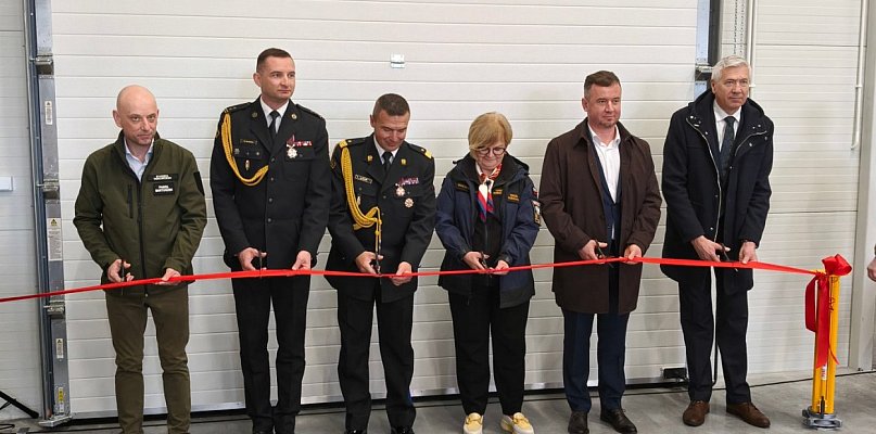 Nowa Dęba. Nowy obiekt dla strażaków oficjalnie otwarty [ZDJĘCIA]