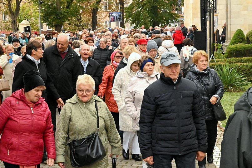 Pielgrzymka do Sanktuarium Matki Bożej Dzikowskiej