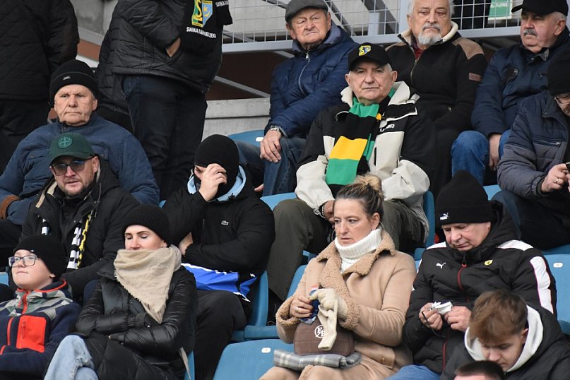 Zdjęcia kibiców mecz Siarka - Avia