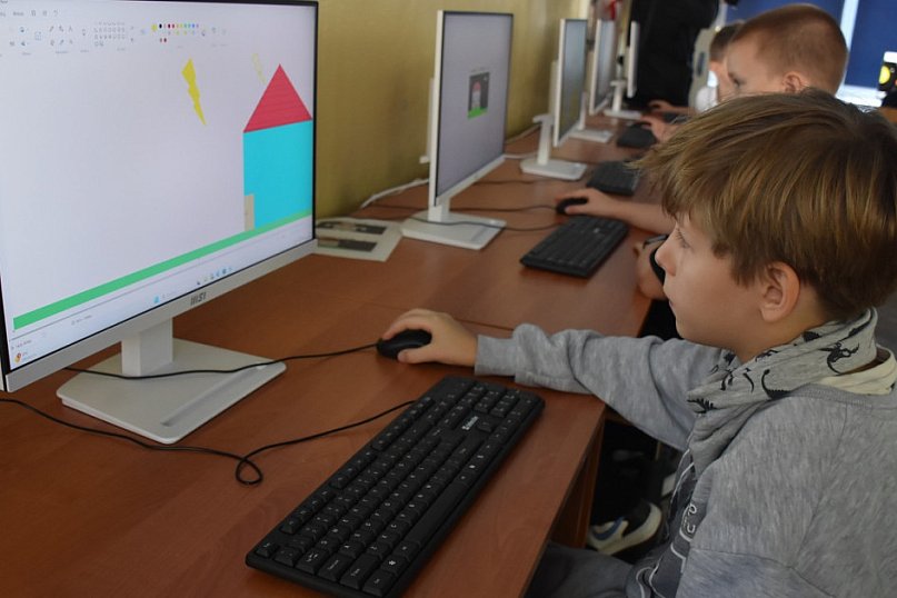 Nowa pracownia komputerowa w SP3 Tarnobrzeg