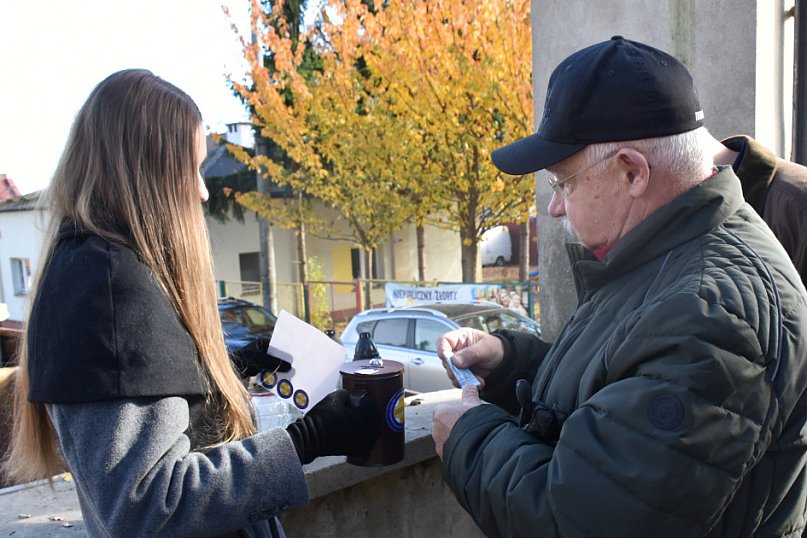 Sandomierska kwesta na rzecz ratowania nagrobków