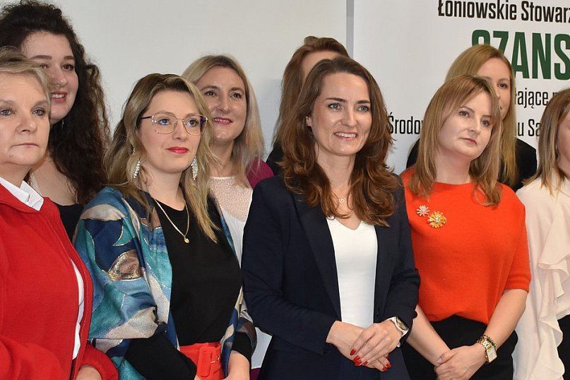 Moc małych społeczności w Łoniowie