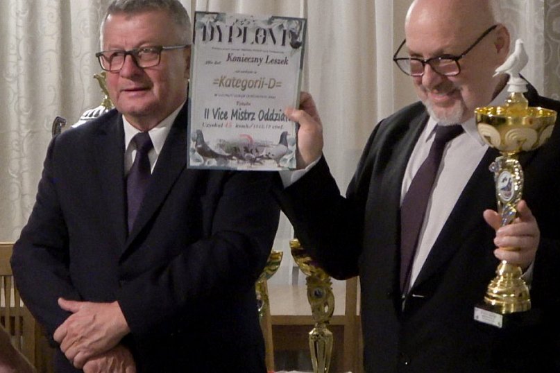 Hodowcy gołębi pocztowych z Tarnobrzega po sezonie