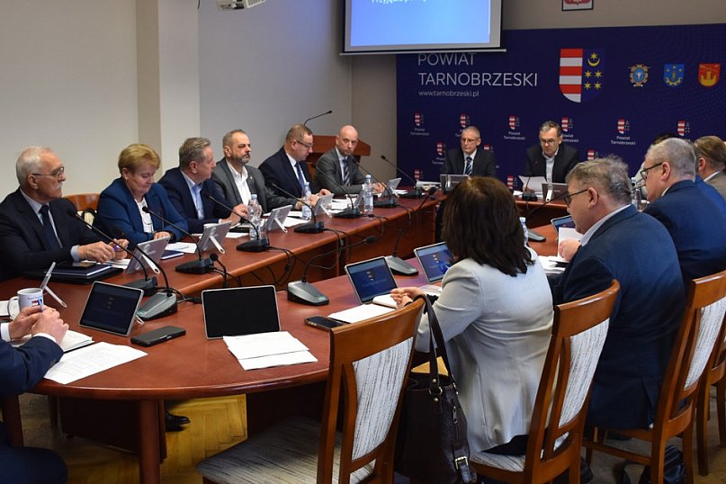 Sesja budżetowa Rady Powiatu Tarnobrzeskiego