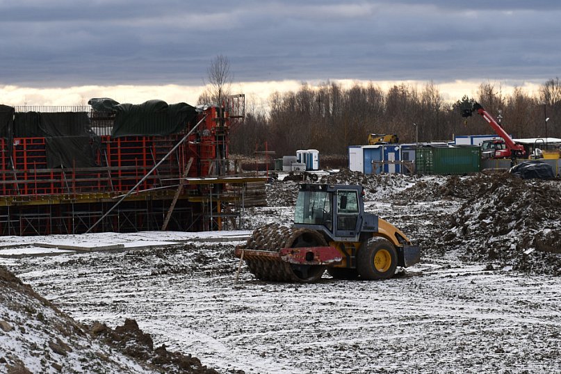 Budowa węzła drogowego za mostem w Sandomierzu