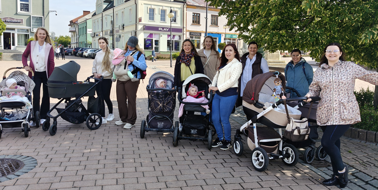 Tarnobrzeskie mamy spacerowały z doulą
