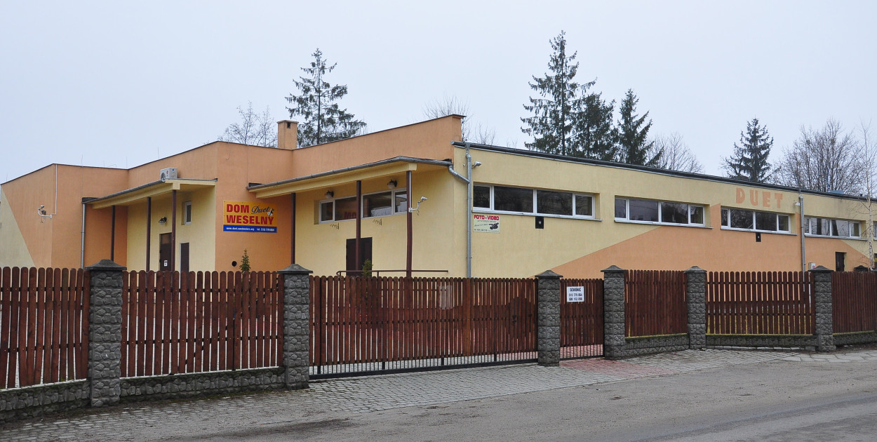 Ten budynek miałyby być zburzony. Miasto zamierza wybudować na jego miejscu nowy – dwukondygnacyjny z piwnicami. 