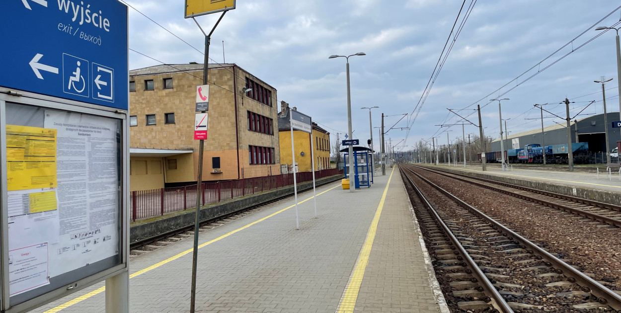 Dworzec kolejowy w Sandomierzu  