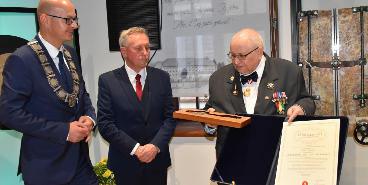 Andrzej Sarwa został  uhonorowany sandomierskim wyróżnieniem Bene Meritus.