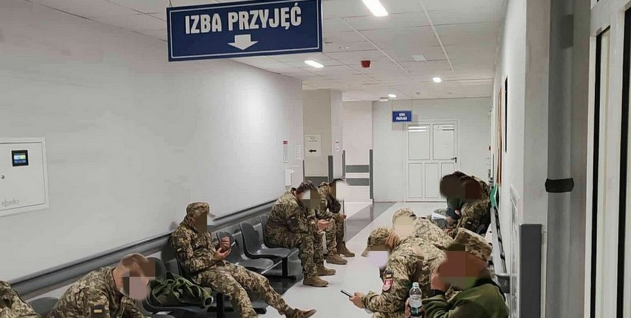Żołnierze z Ukrainy w szpitalu w Stalowej Woli 