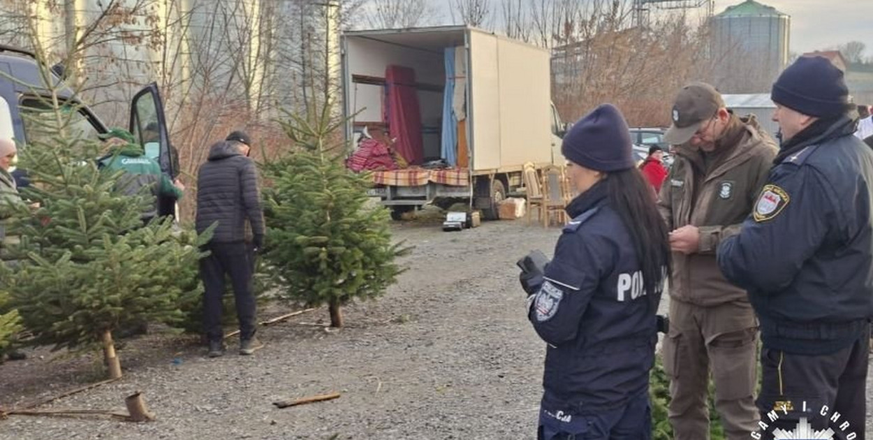 Kontrole stroiszu na targowiskach. Fot. Policja Świętokrzyska 