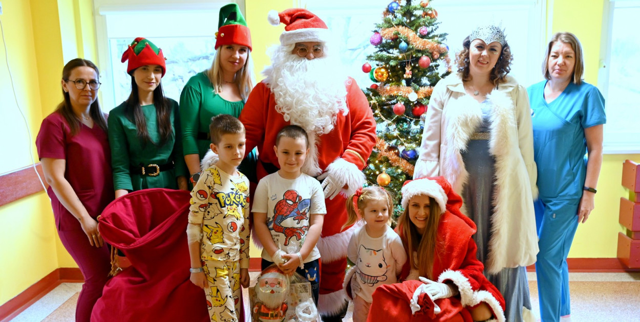Wigilijny Mikołaj w szpitalu w Tarnobrzegu