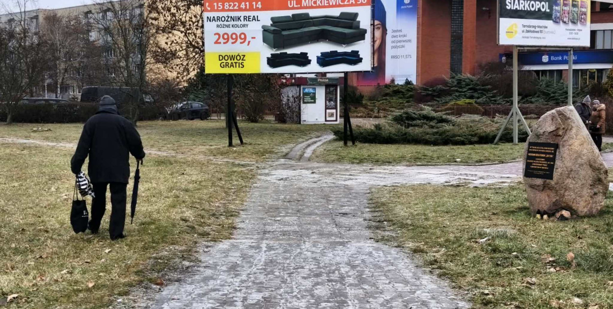 W wielu miejscach w Tarnobrzegu dalej jest ślisko