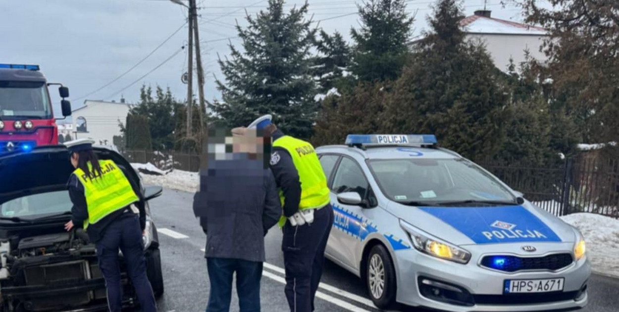 Wypadek w Andruszkowicach. Fot. Policja Sandomierz 