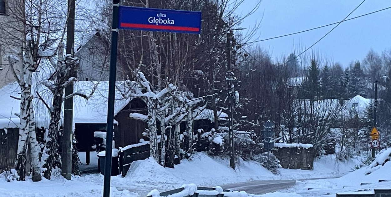 Nowa tablica pojawiła się m.in. na ulicy Głębokiej.