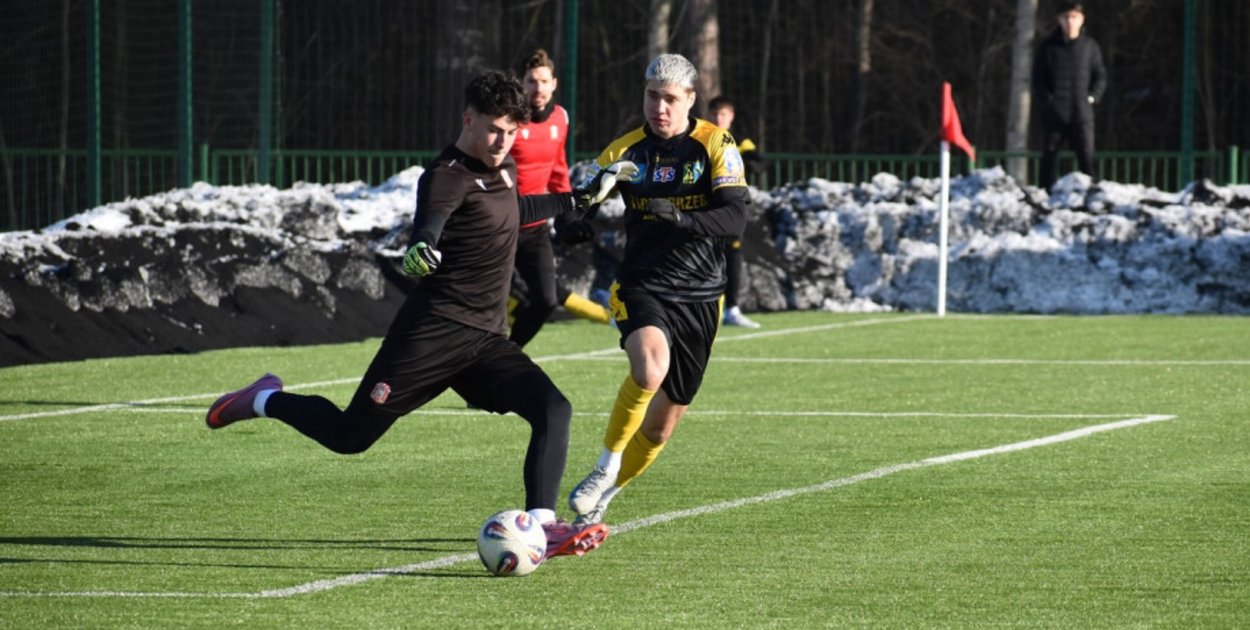 Stal Stalowa Wola interesuje się zawodnikiem Siarki Tarnobrzeg