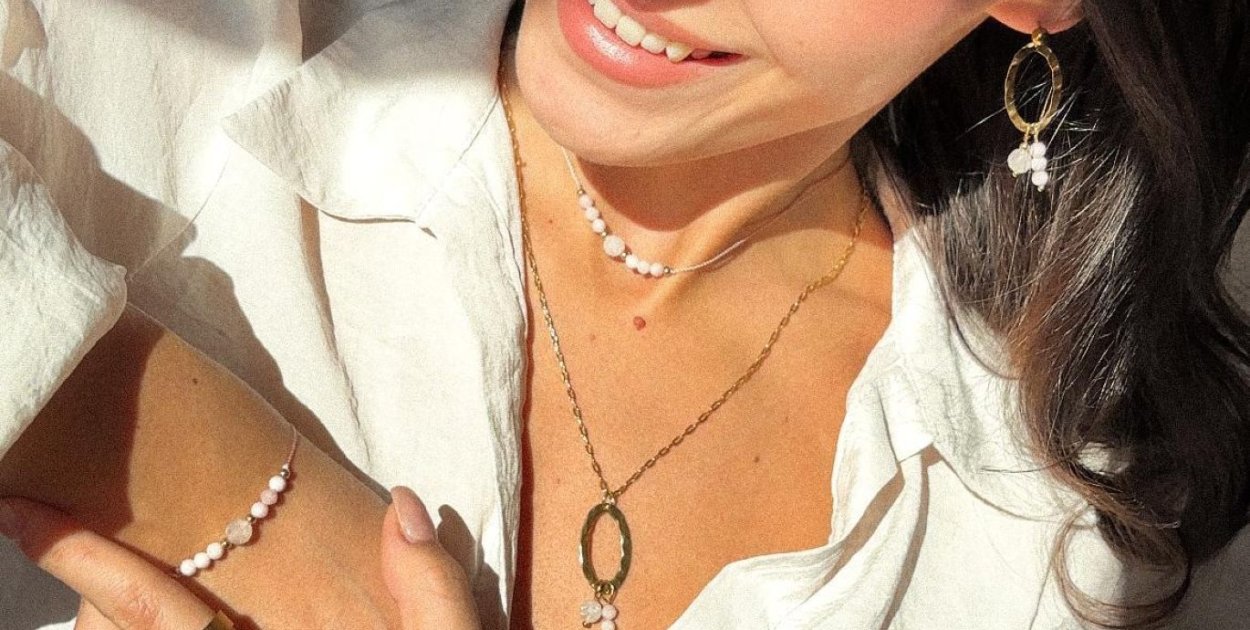 Bransoletki ze znakami zodiaku Manoki – prezent, który naprawdę pasuje do charakte