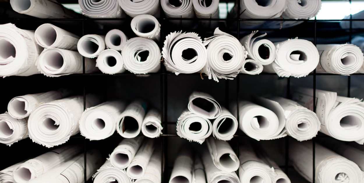 Rury papierowe jako alternatywa dla plastiku - Jakie ekologiczne zalety wiążą się