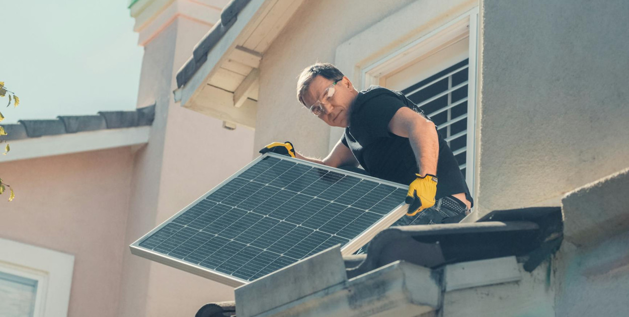 Jak połączyć bank energii z monitoringiem instalacji fotowoltaicznej? Kompletny...