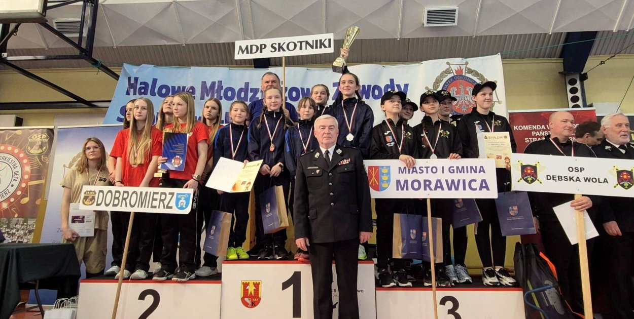 Młodzi strażacy ze Skotnik bezkonkurencyjni na zawodach wojewódzkich!