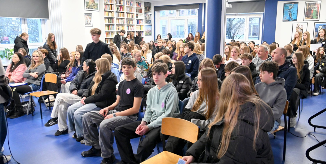 Rock, ceramika i grafika 3D - dzień otwarty w LO im. Małego Księcia w Tarnobrzegu