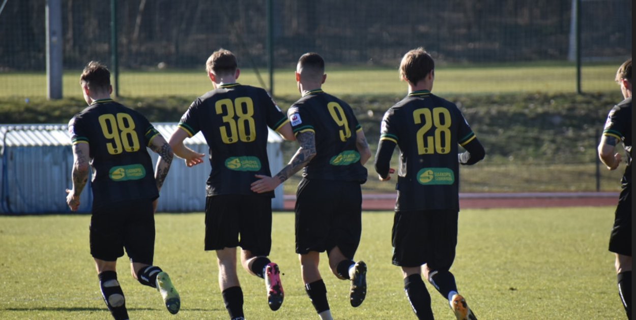 Czas na rewanż. Siarka Tarnobrzeg podejmie Chełmiankę