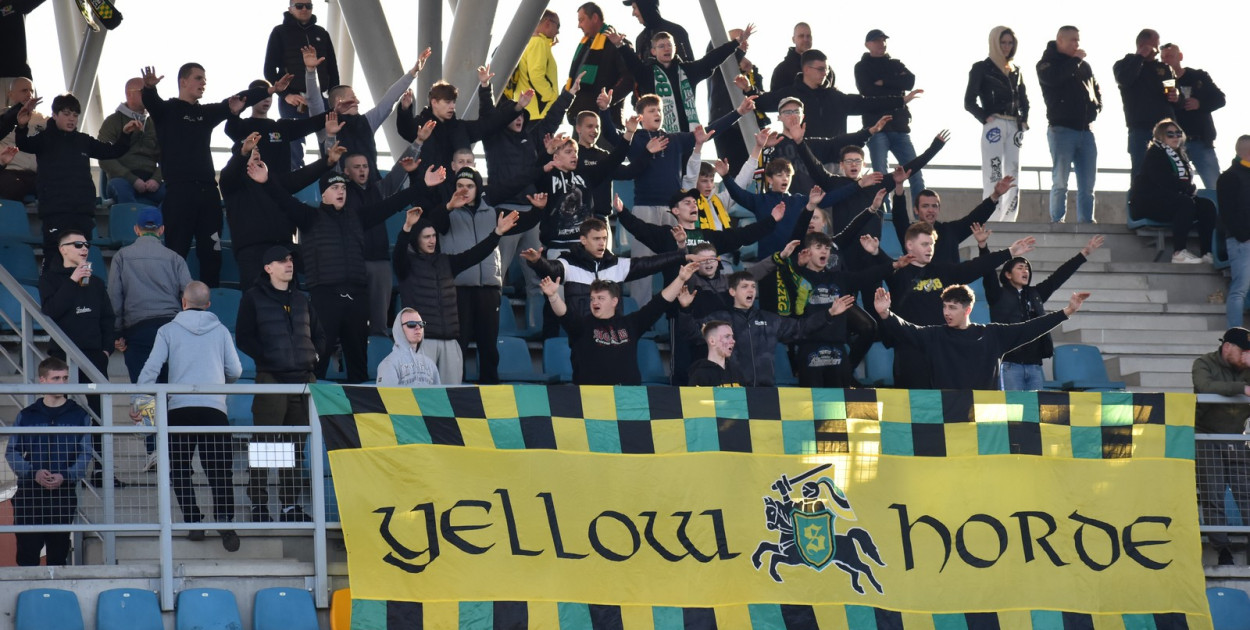 Kibice na meczu Siarka Tarnobrzeg - Chełmianka Chełm [ZDJĘCIA]