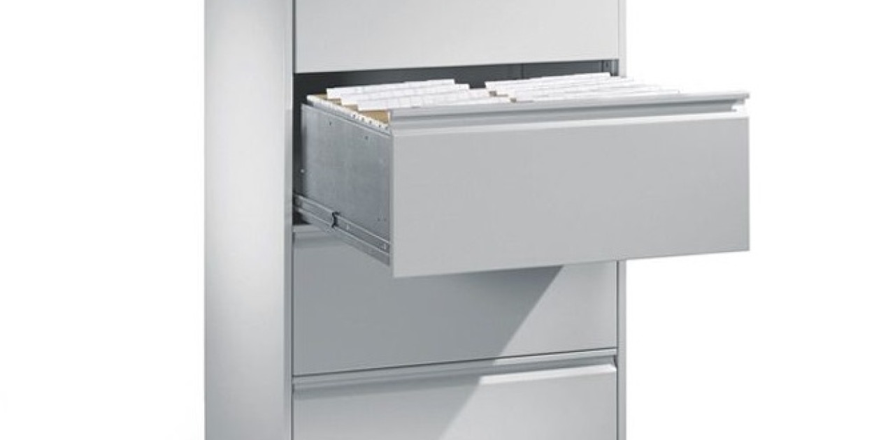 Szafy na kartoteki zapewniające porządek w dokumentacji