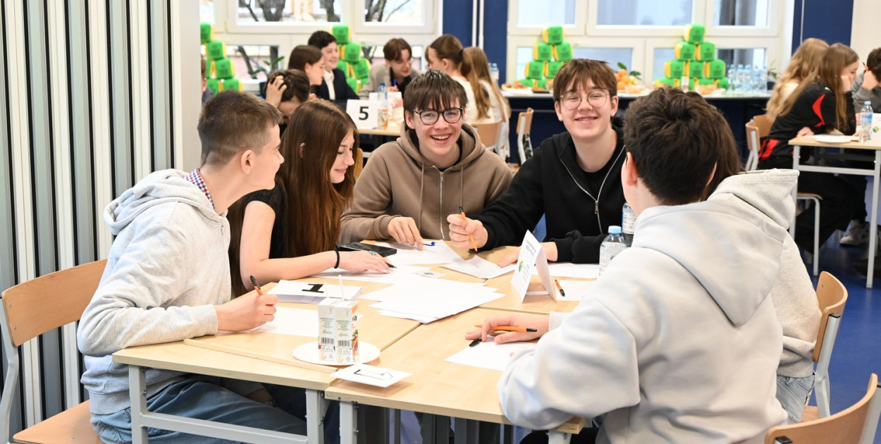 Matematyczne pojedynki. Konkurs „6 na 6” w Tarnobrzegu [ZDJĘCIA]