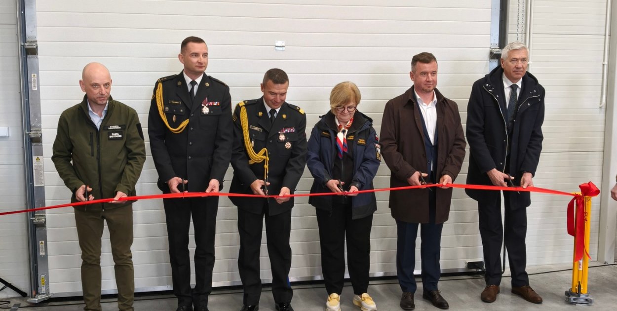 Nowa Dęba. Nowy obiekt dla strażaków oficjalnie otwarty [ZDJĘCIA]