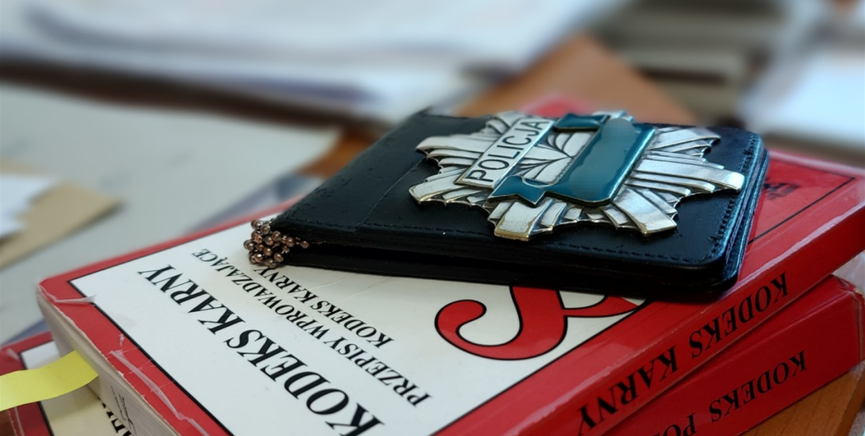 Zabrał auto i pojechał do sklepu. 42-latek z zakazem stanie przed sądem