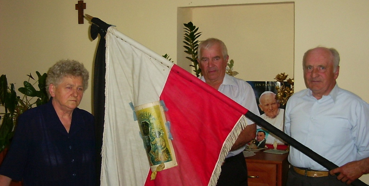 Sam cesarz przysłał im wyjątkowy dar. Niezwykła historia kawalerzystów z Trześni