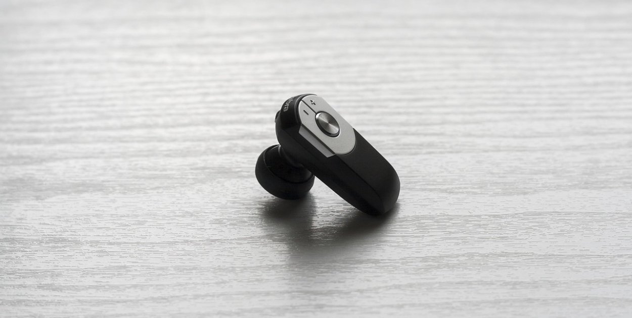 Jak wybrać słuchawki bezprzewodowe?