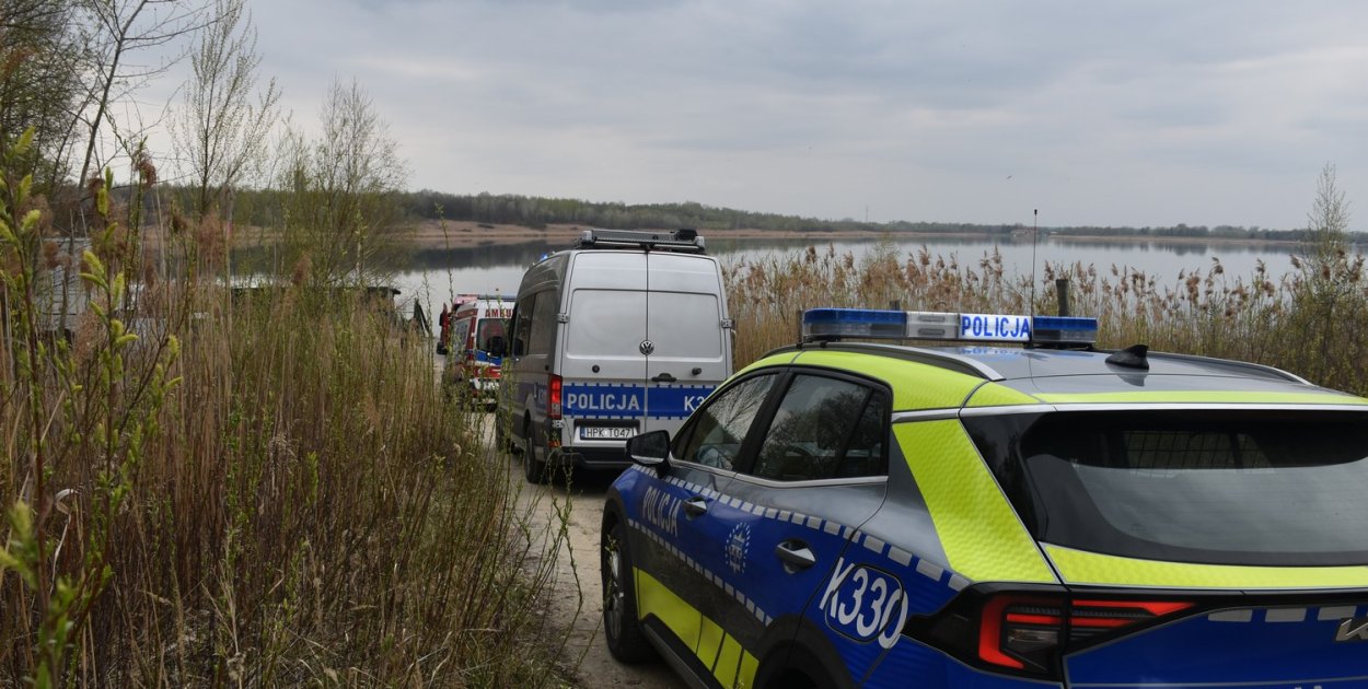 Akcja ratunkowa nad Jeziorem Tarnobrzeskim. Z wody wyciągnięto kobietę [ZDJĘCIA]